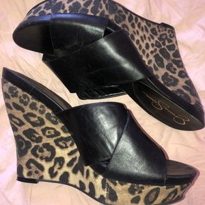 JESSICA SIMPSON Y2K Sandals